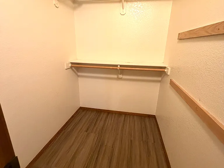 5717 E Evergreen St — Photo 11