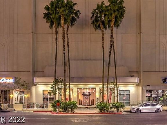 3rd image of 900 Las Vegas Blvd N #1414