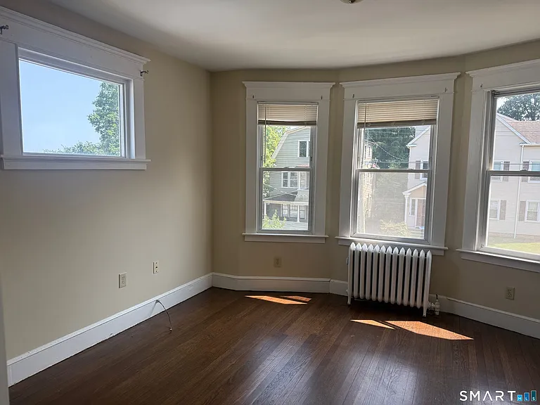 49 Fairfield St #2 — Photo 15