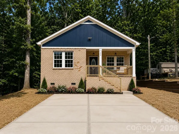 159 Skyline Dr, New London, NC 28127