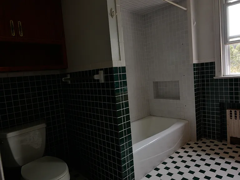 58 Davis St — Photo 8