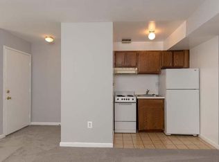 729 12th St SE, Washington, DC 20003