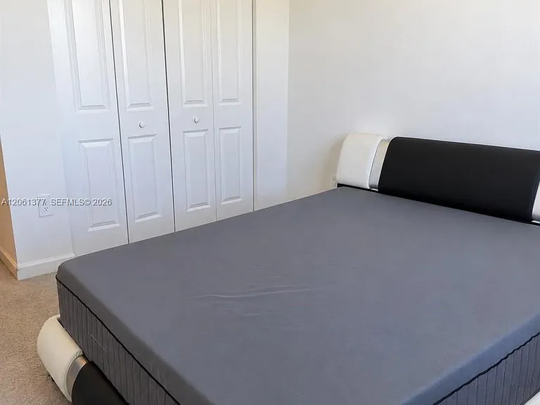 11916 SW 246th Ln — Photo 7