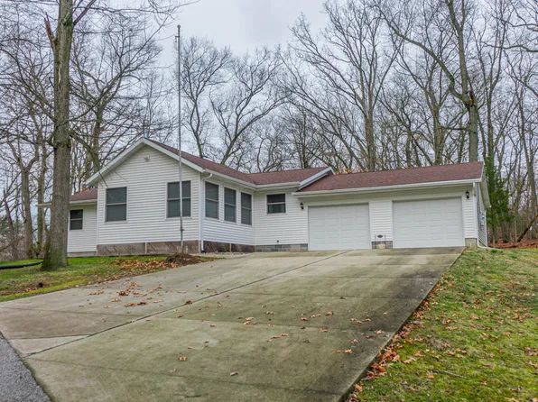 1534 Iowa St, Michigan City, IN 46360