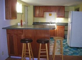 3305 SE 76th Ave #BASEMENT, Portland, OR 97206