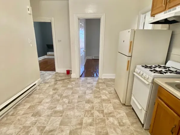 228 W Vine St, 228 W Vine St APT 3, Lancaster, PA 17603