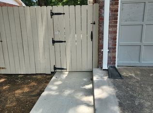 2526 Windmere Dr, Norcross, GA 30071