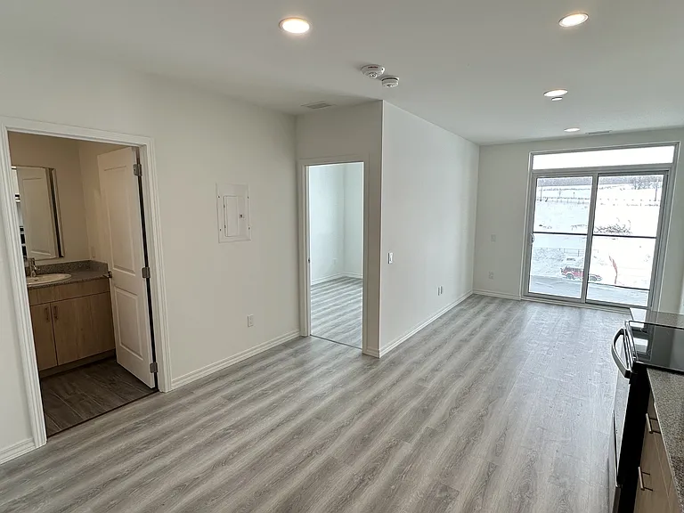 191 Elmira Rd S #409 — Photo 6