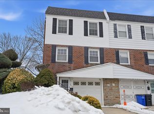 666 Artwood Dr, Philadelphia, PA 19115