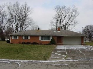 6 Schauer Cir, Medway, OH 45341