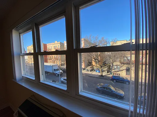 Rented by Voro, LLC | media 20