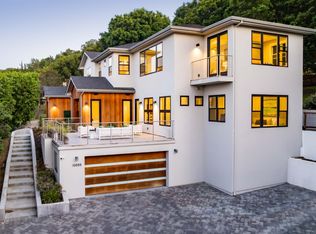 10888 Magdalena Rd, Los Altos Hills, CA 94024