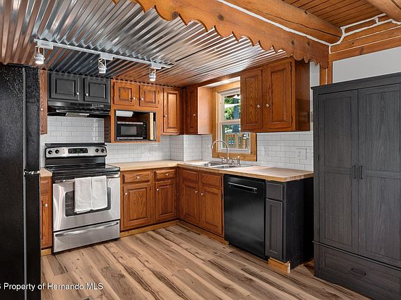 5th image of 5487 Cedar Ln