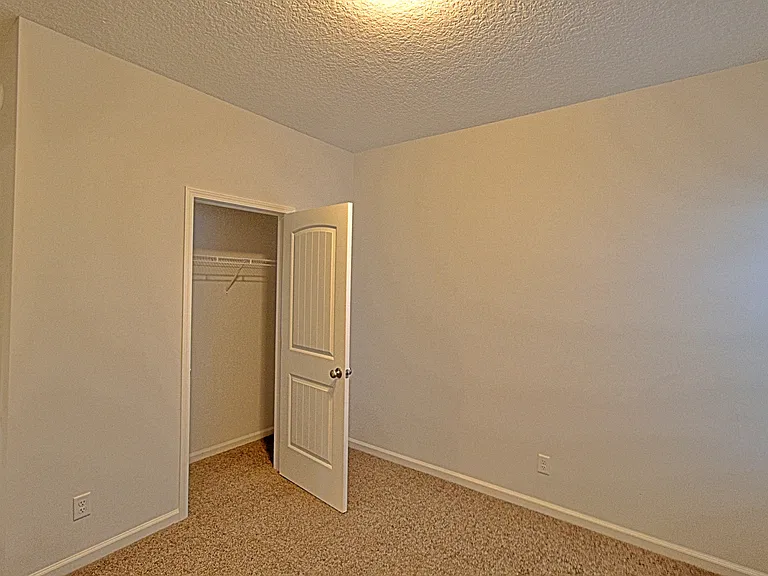 68 Daylily Ct — Photo 7