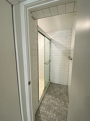 Rented by Mallory Management Corp | media 14