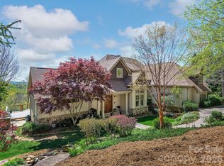 457 Coopers Hawk Dr, Asheville, NC 28803