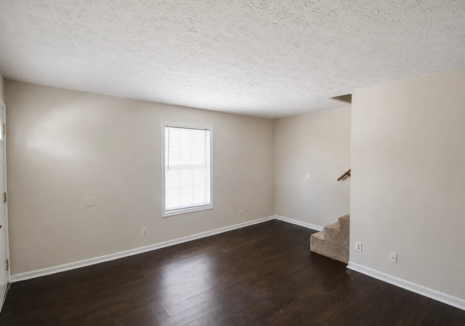74 E Stevens St — Photo 4