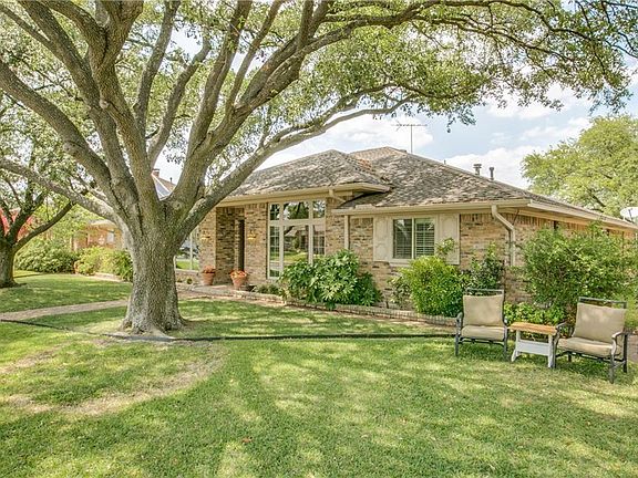 2nd image of 9539 Loma Vista Dr