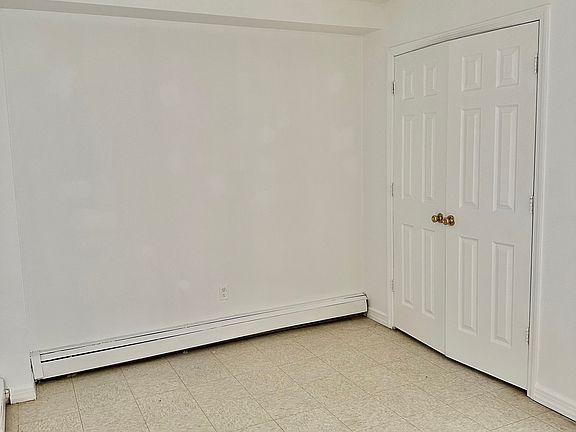 3rd image of 869 E 217th St #3
