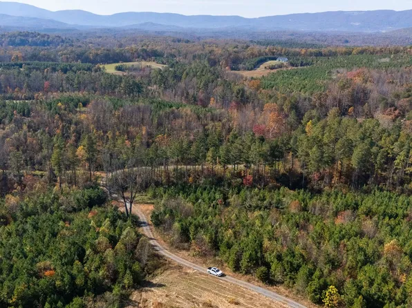 Pounding Creek Rd, Charlottesville, VA 22903