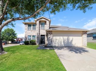 556 Linacre Dr, Crowley, TX 76036