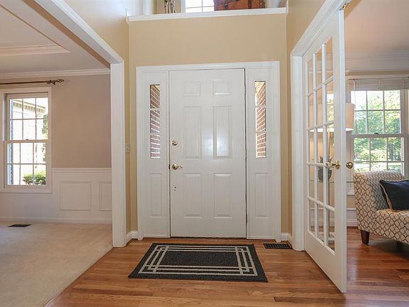 4th image of 6347 S Devonshire Dr
