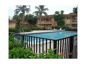 850 E Commercial Blvd #210A Photo 1