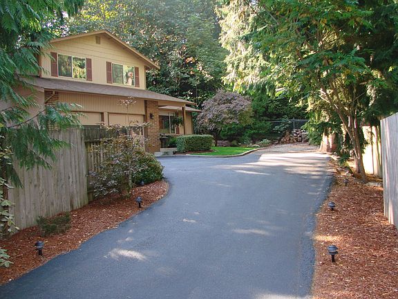 Long/Private Driveway