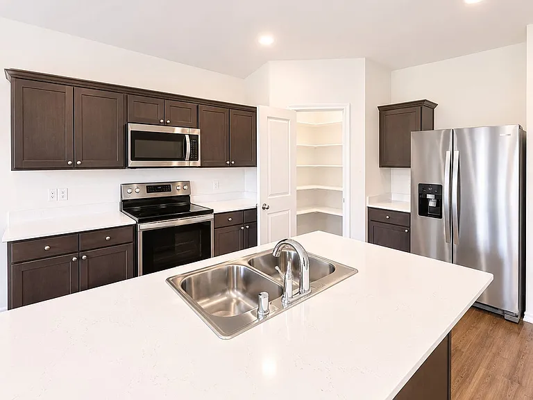 2117 Berrywood Dr — Photo 5