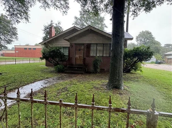 312 College Ave, Kennett, MO 63857