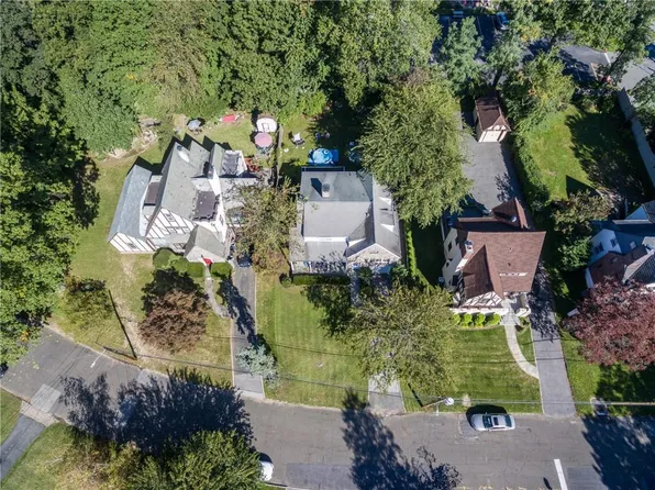 53 Northfield Road, New Rochelle, NY 10804