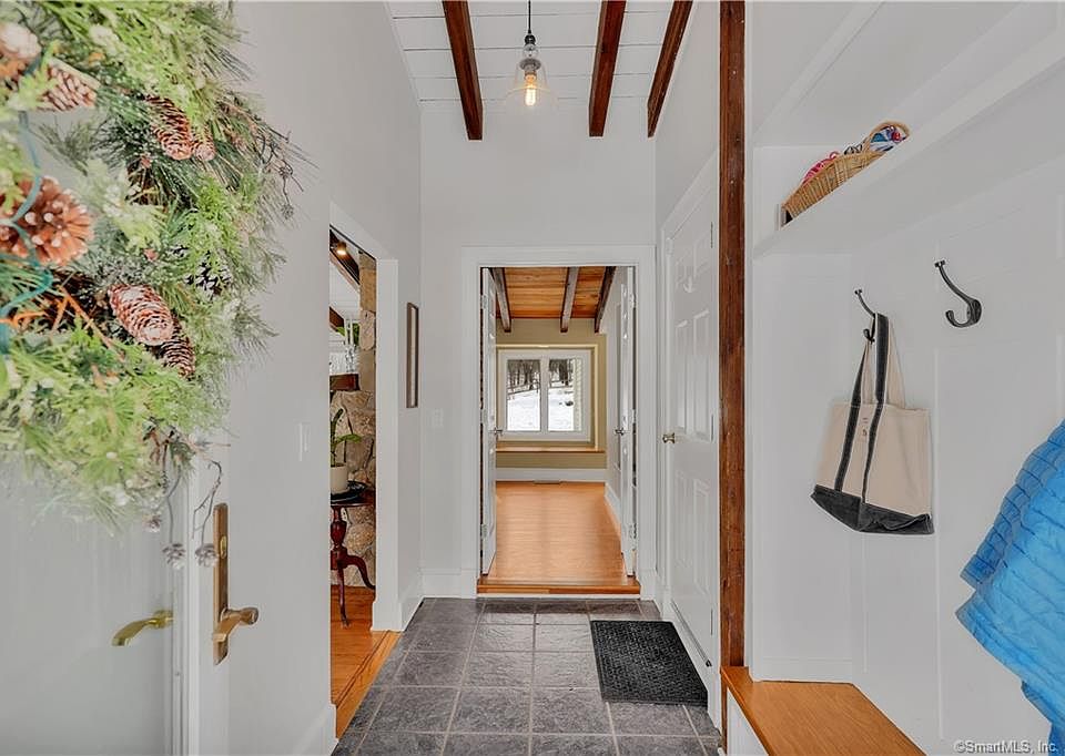 153 Boggs Hill Rd, Newtown, CT 06470 Zillow