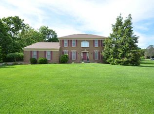 111 Woodspoint Dr, Crestview Hills, KY 41017