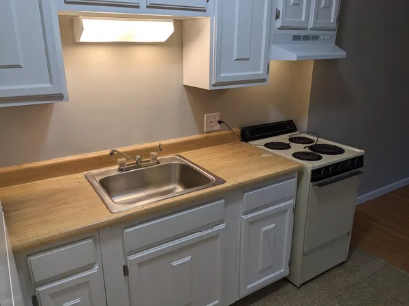 29 Library Ave #L2, Auburn, ME 04210