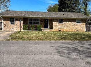 1011 N 3rd St, Paris, AR 72855