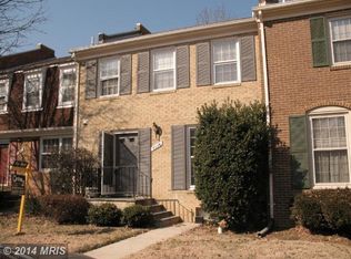 7076 Leestone St, Springfield, VA 22151