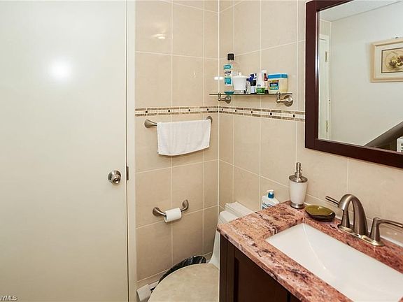 5th image of 2834 W 27th St