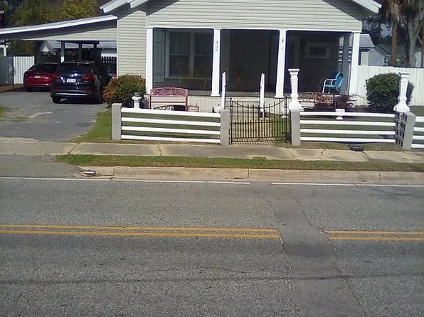 309 N Main St, Baxley, GA 31513