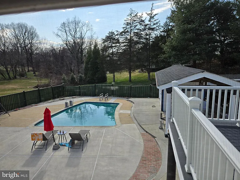 3300 Mount Airy Ct — Photo 26