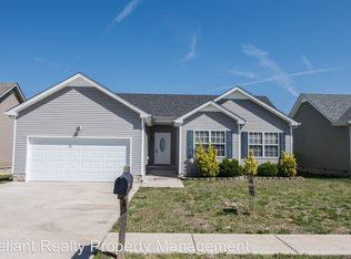 1367 Whitt Ln, Clarksville, TN 37042