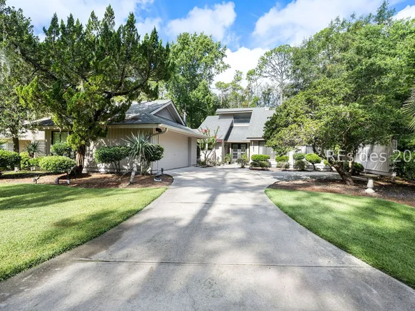 15 Persimmon Place, Hilton Head Island, SC 29926