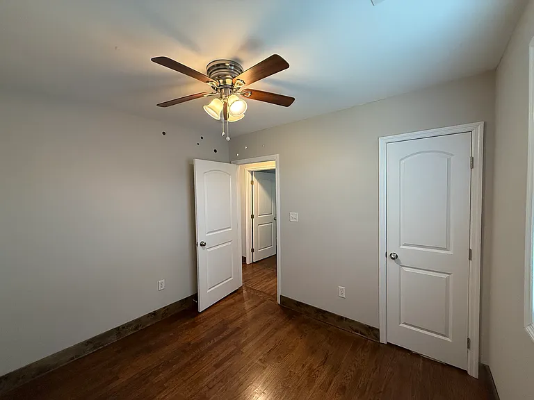BACK BEDROOM