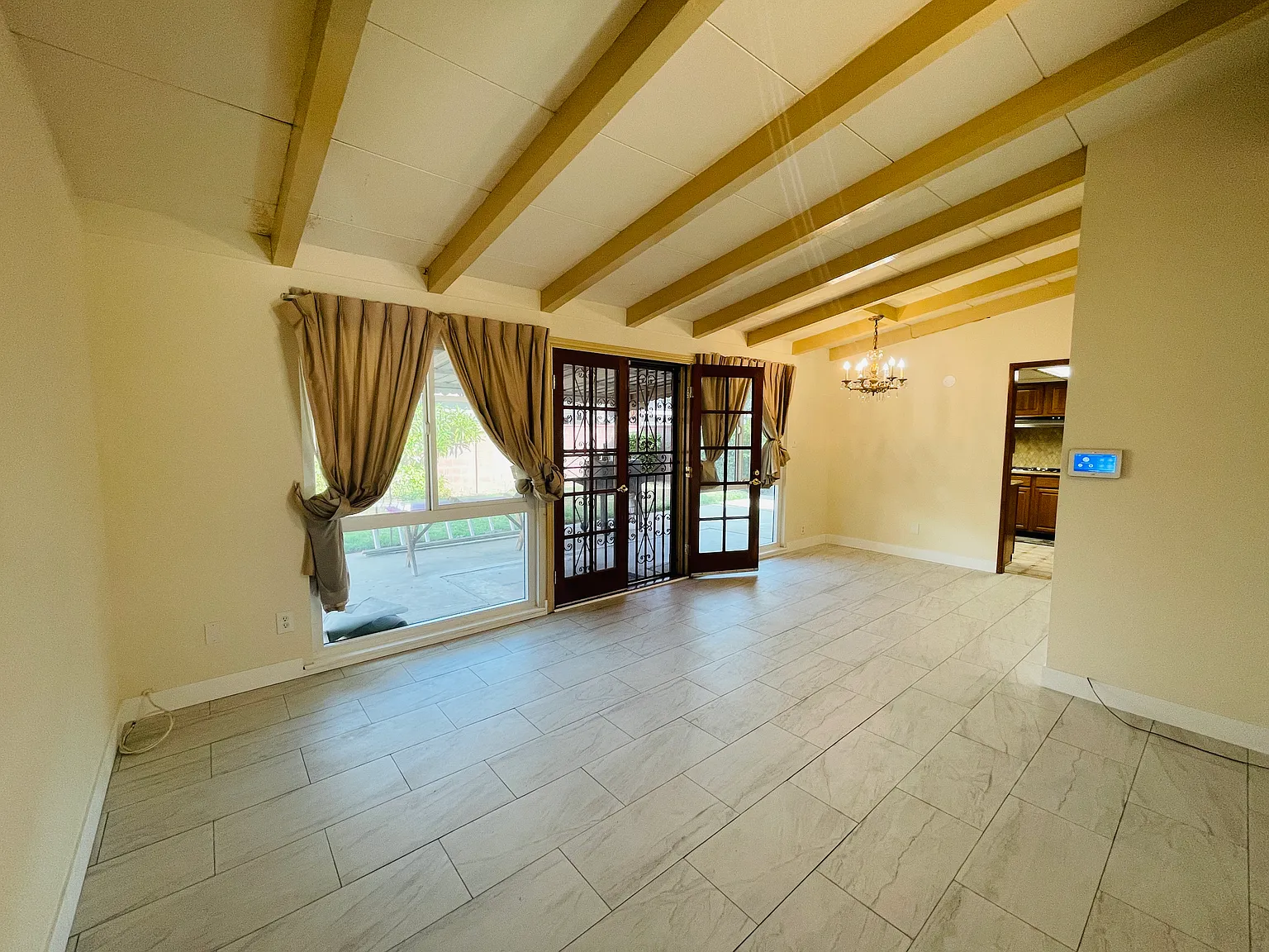 8602 Flallon Ave — Photo 4