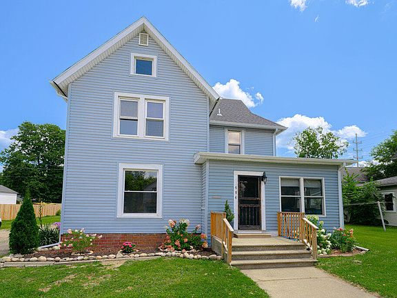 2nd image of 404 N Front St