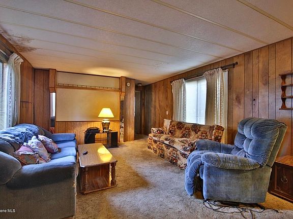 3rd image of 3059 E Steele Ave #76