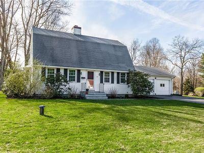 24 Maple Edge Dr, Bloomfield, CT, 06002