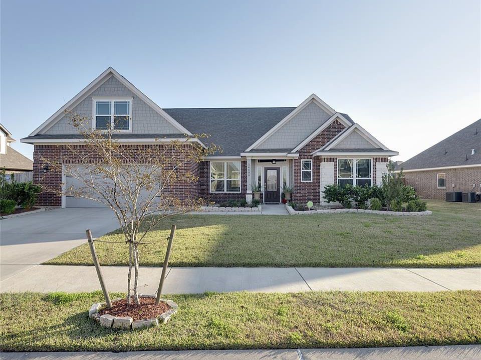 1st image of 14406 Meadowlands Dr