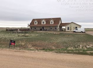 42111 E 98th Ave, Bennett, CO 80102
