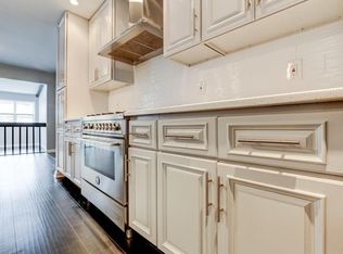 273 Longwood Dr, Manalapan, NJ 07726