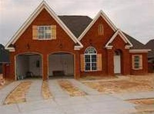 904 Kenley Hall, Florence, SC 29501